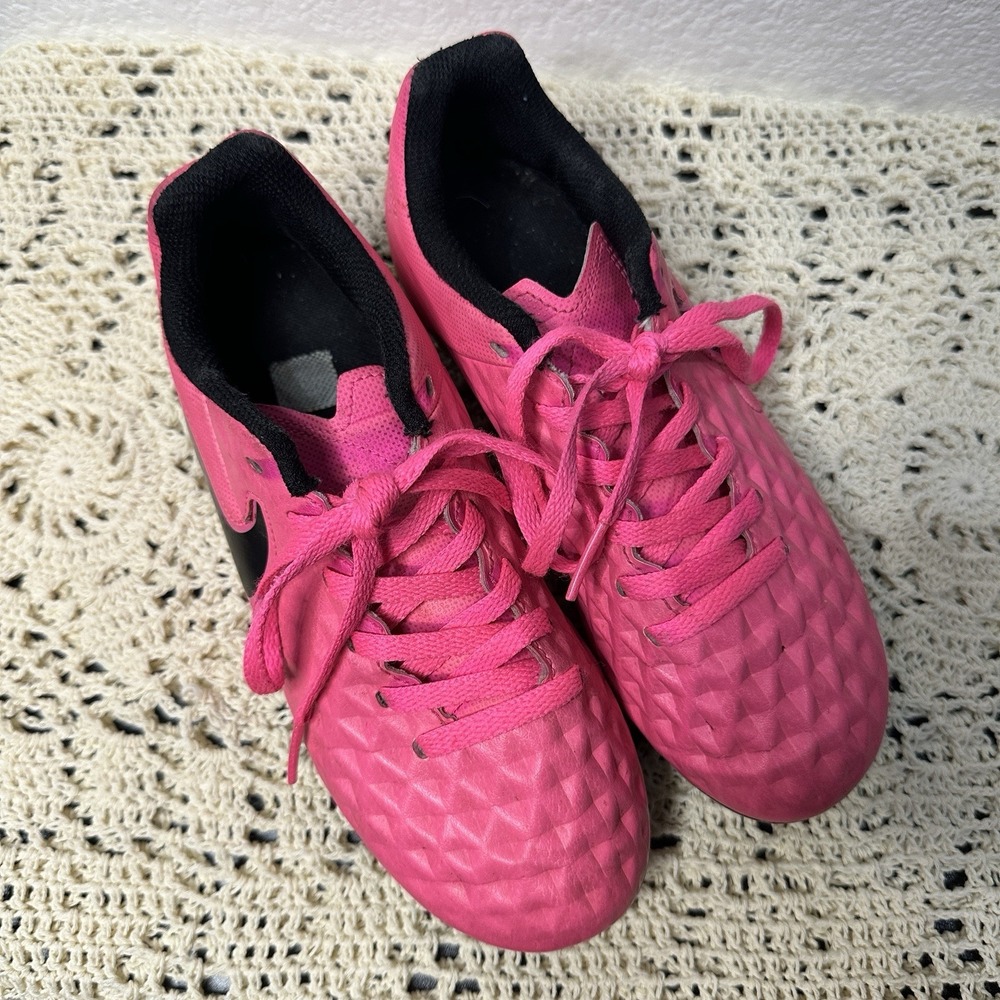 Nike Jr Tiempo Legend Pink Soccer Cleats Size 1Y Youth Girls Kids Athletic Shoes
